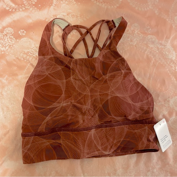 Lululemon Free to be Wild High Neck Long Line in Orbit Fusion Mulled Wine - Picture 2 of 4